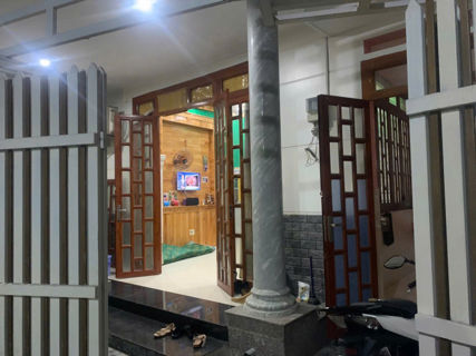 Bán Nhà HXH Đường 9 Linh Tây Thủ Đức Mặt Tiền 7.43m, Đường 5.7m, Sổ Hồng Riêng